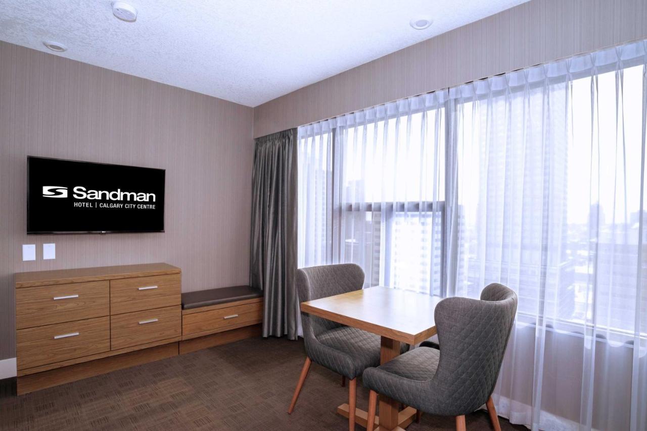 Sandman Signature Calgary Downtown Hotel Exterior foto