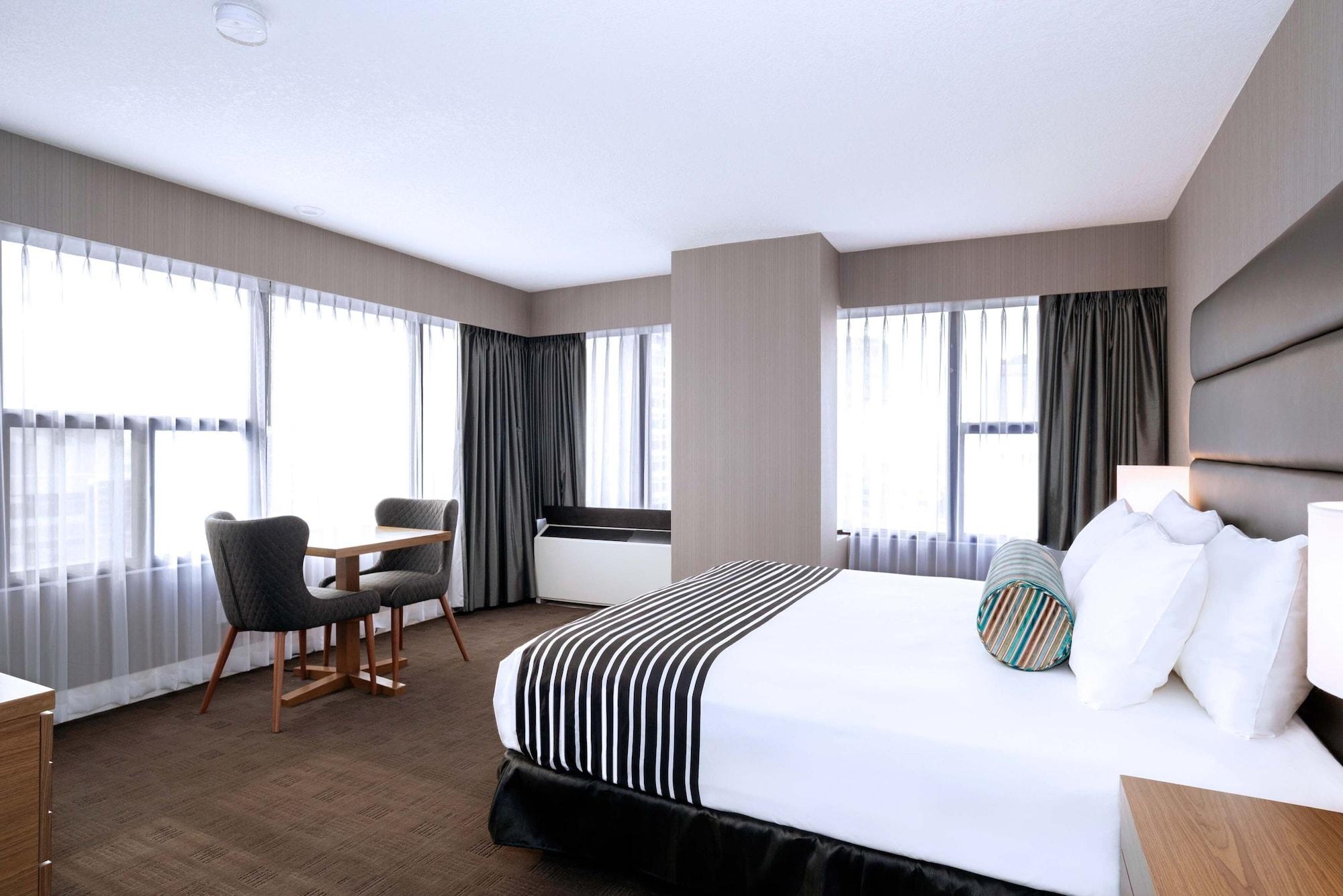 Sandman Signature Calgary Downtown Hotel Exterior foto